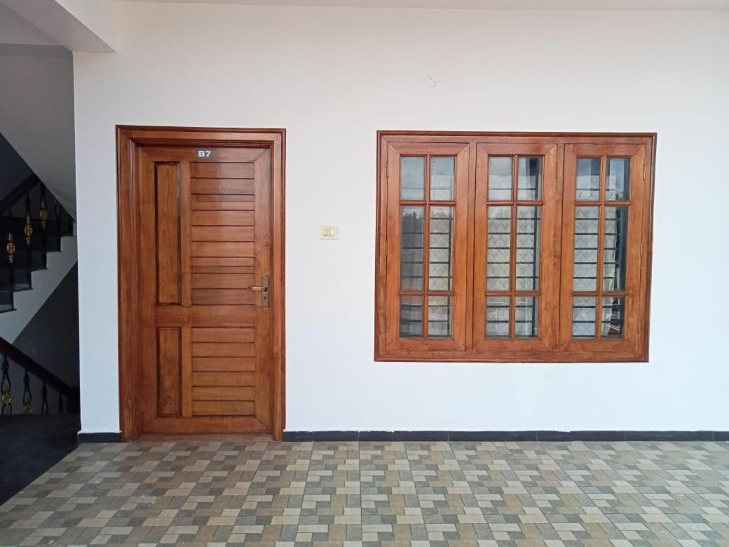 Pinehill Suits Ooty Exterior photo